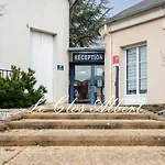 Le Clos Hotel