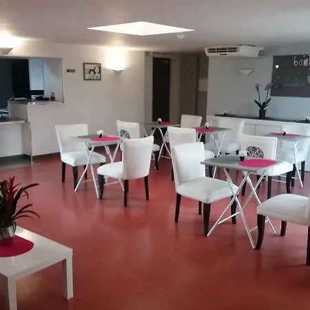 Le Clos Albert Hotel Loudun