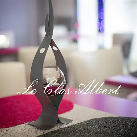 Hotel Le Clos Albert 3*