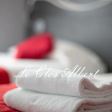 Le Clos Albert Hotel