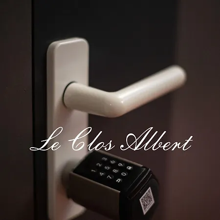Hotel Le Clos Albert 3*