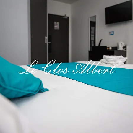 Le Clos Albert Hotel