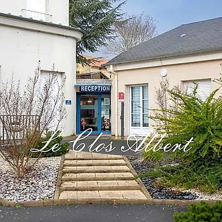 Le Clos Szálloda 3*