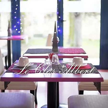 Le Clos Szálloda 3*