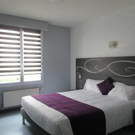 Le Clos 3* Loudun