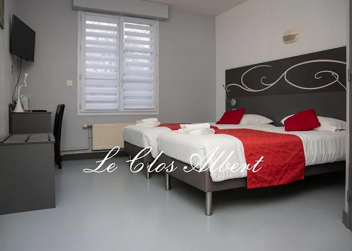 Le Clos Hotel