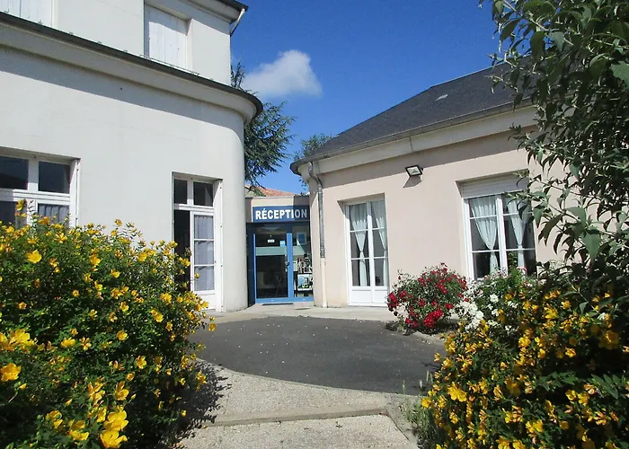Le Clos 3* Loudun