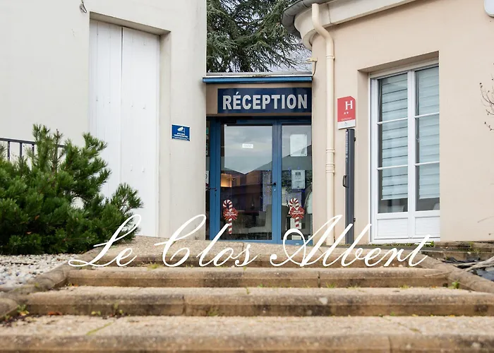 Le Clos Hotel