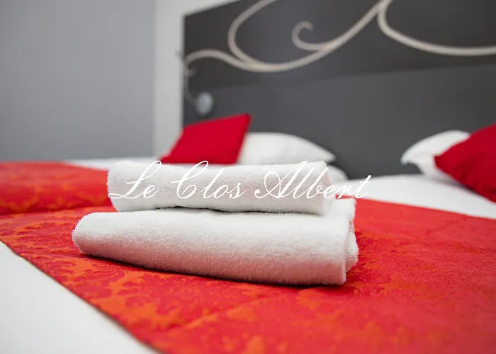 Le Clos Hotel 3*