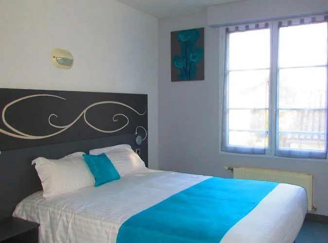 Le Clos 3*