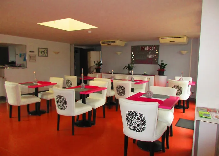 Le Clos 3*